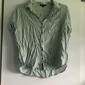 Velvet Heart • Linen Button Up Short Sleeve Top